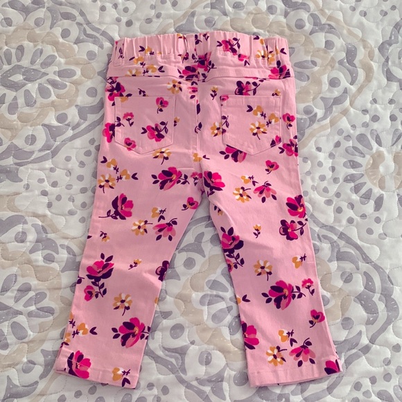 Skinny jeans never worn - Picture 2 of 2